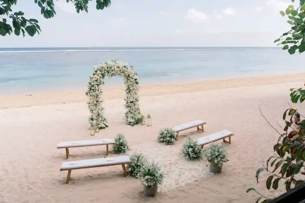 Elopement Wedding at Samabe Beach Cave