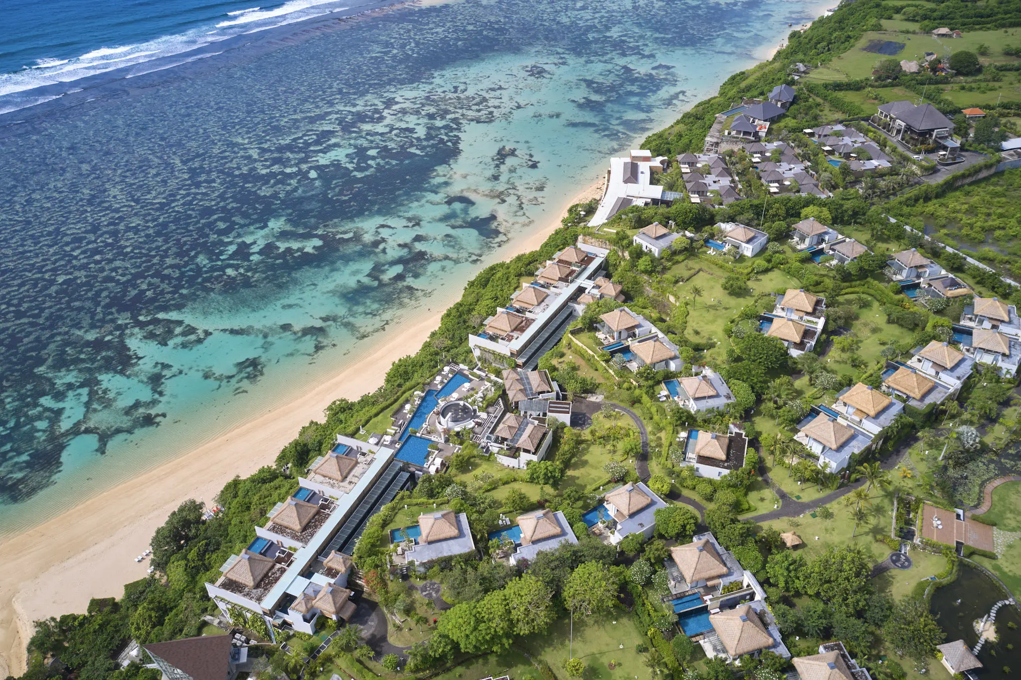 Elopement beach wedding in nusa dua