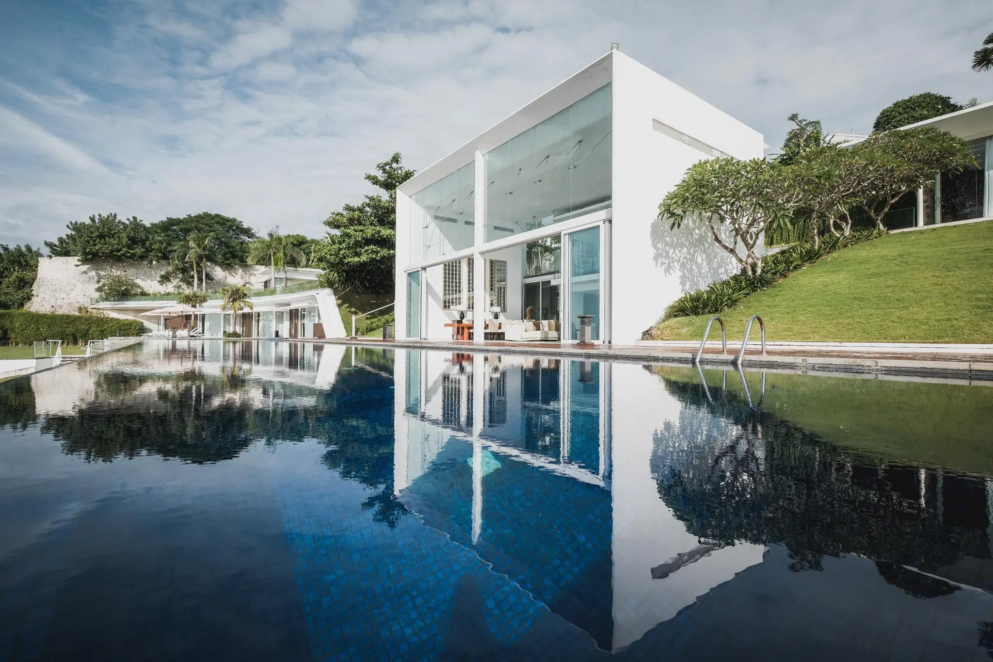 elopement beach amora