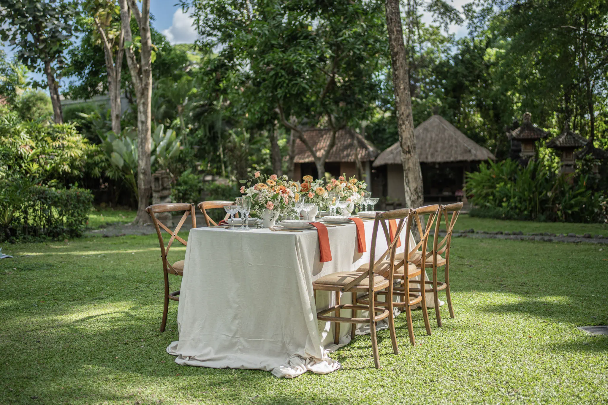 Elopement jungle wedding in canggu