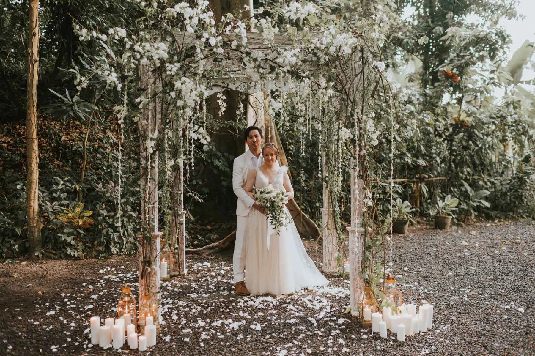 Elopement jungle wedding in canggu