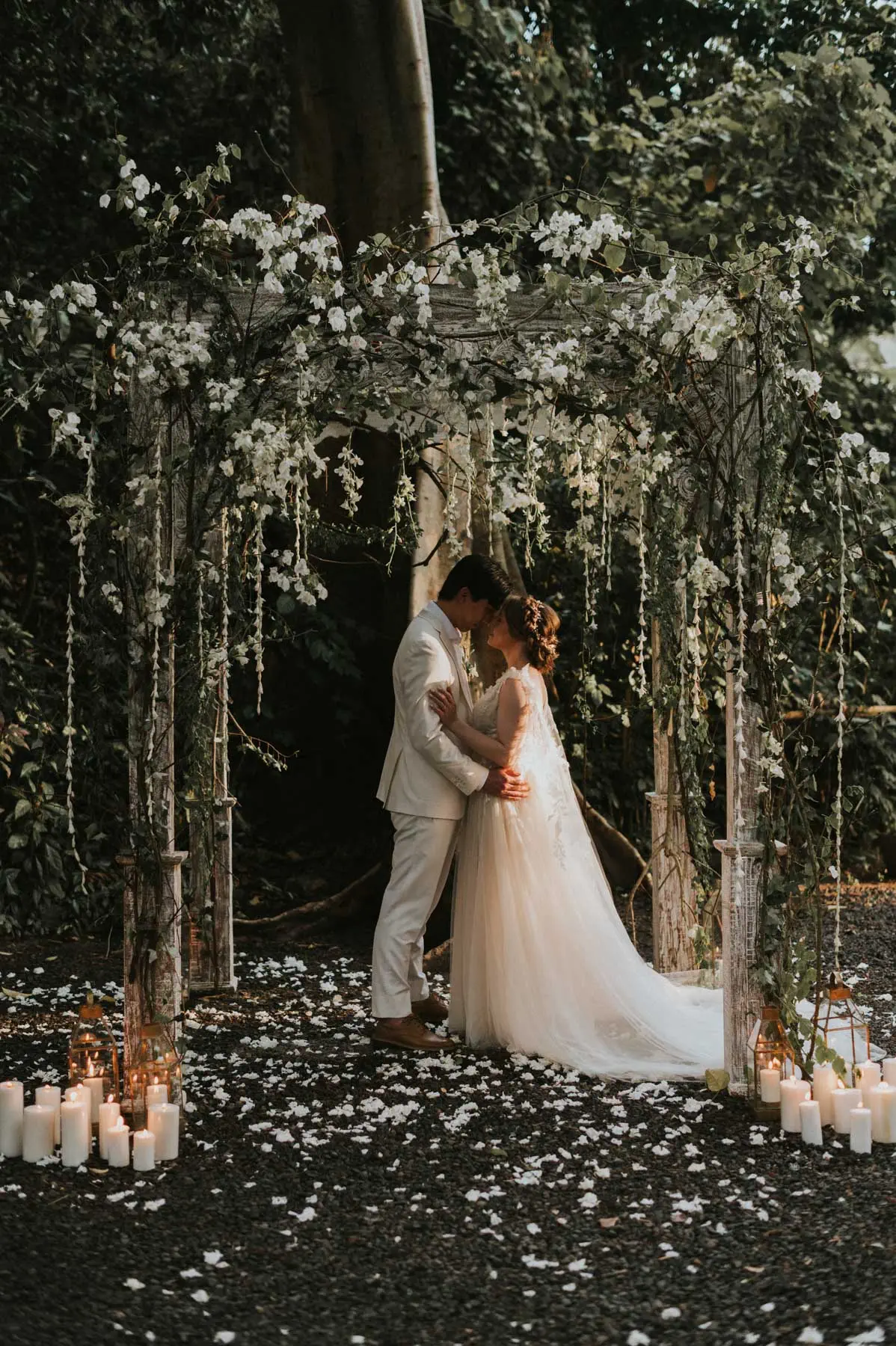 Elopement jungle wedding in canggu