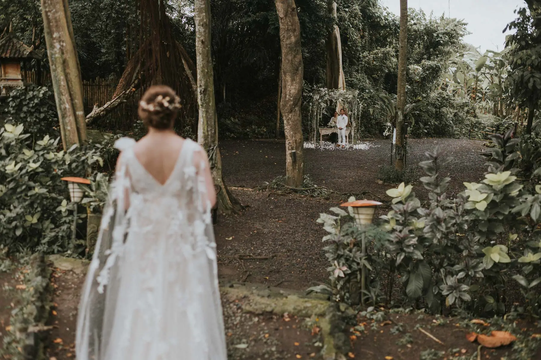 Elopement jungle wedding in canggu