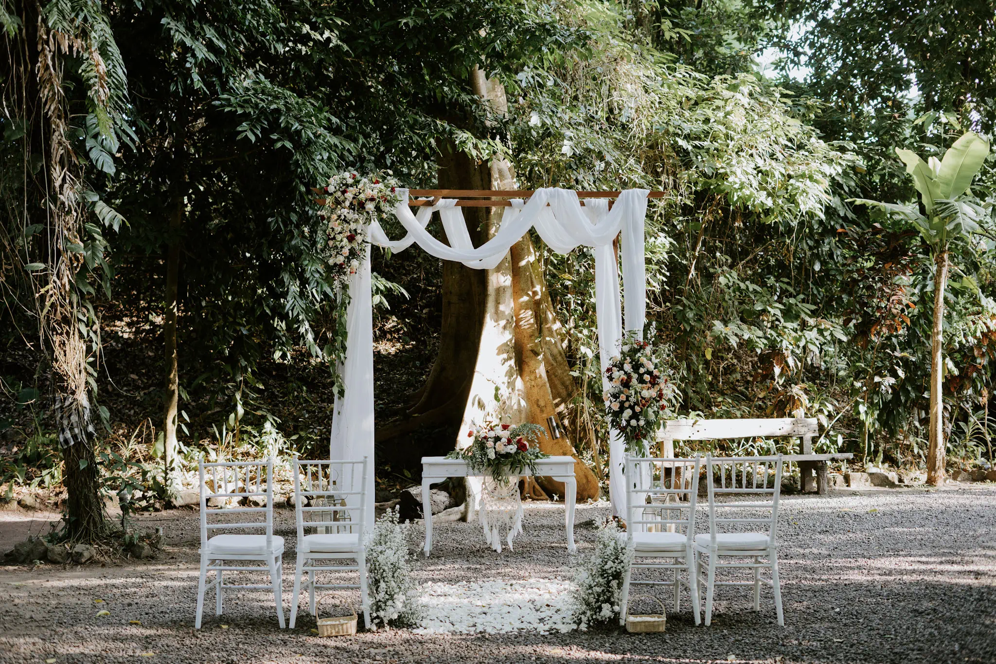 Elopement jungle wedding in canggu