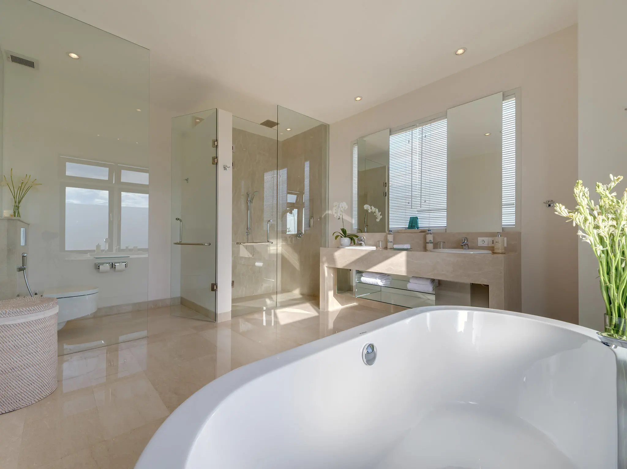 Pandawa cliff estate wedding in villa pala