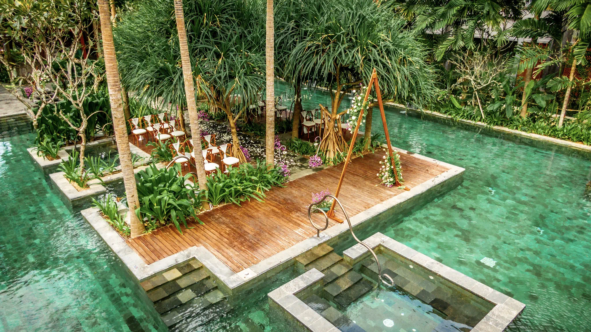 Secret garden wedding in seminyak