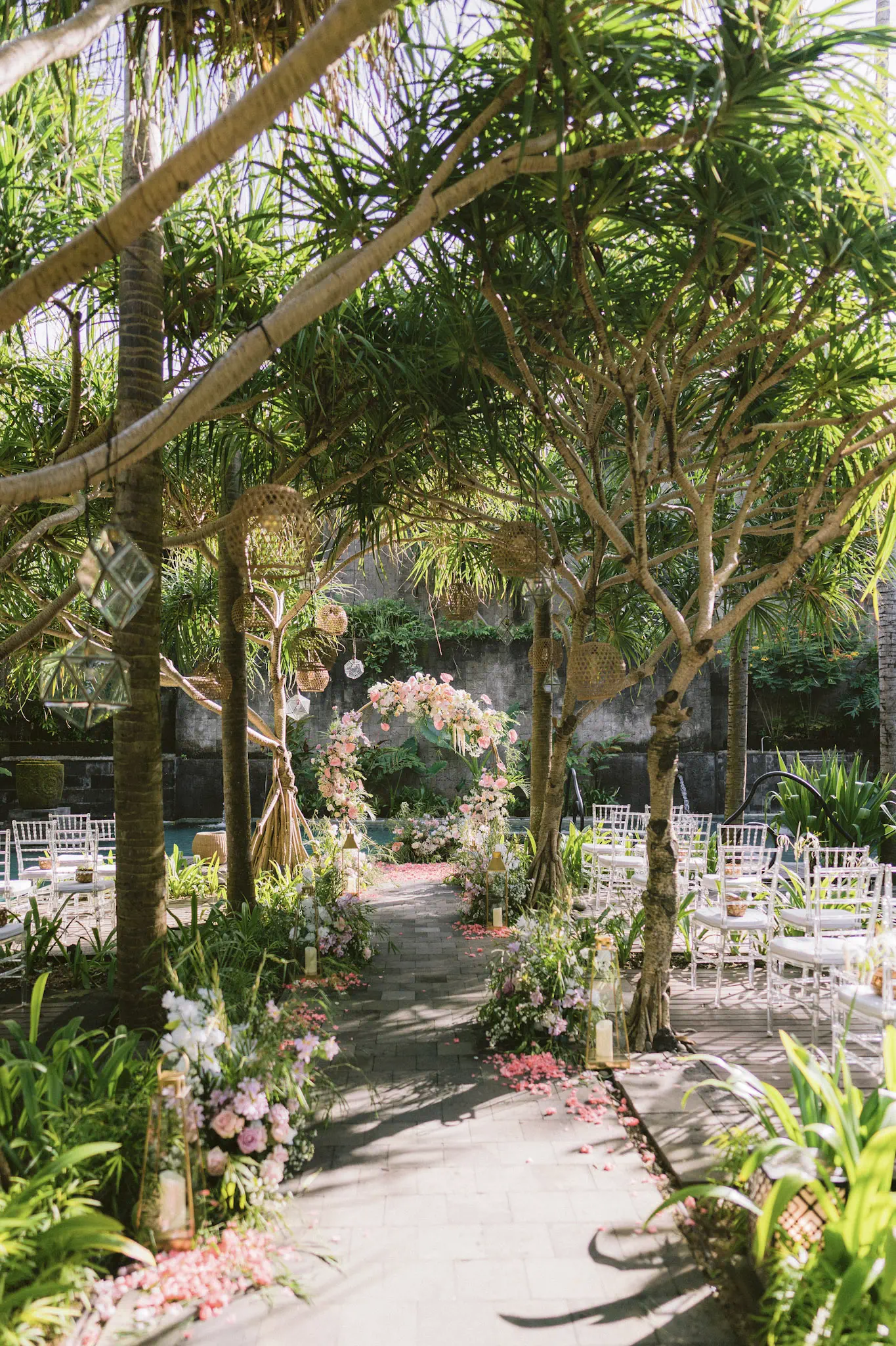 Secret garden wedding in seminyak
