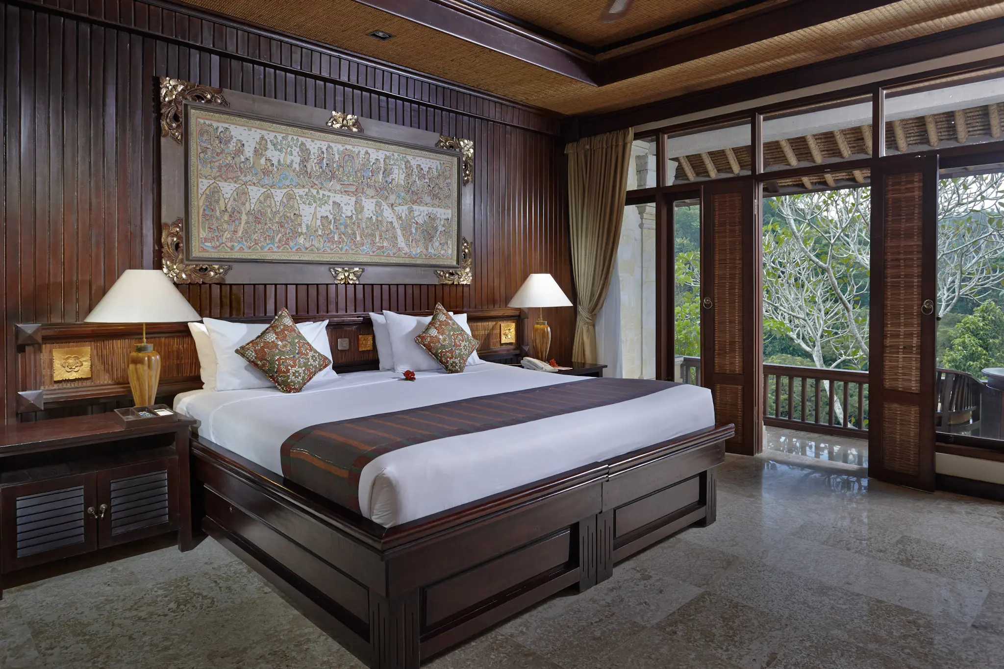 Balinese temple elopement wedding in ubud